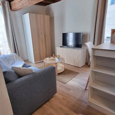 Apartment Avec Beaucoup De Charme Intra Muros